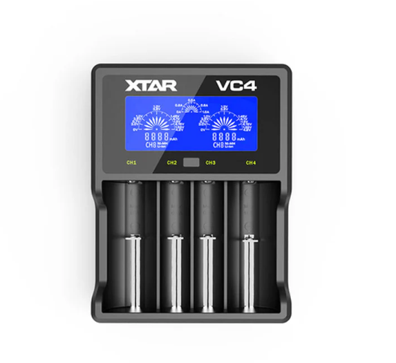 XTAR VC4 USB Charger